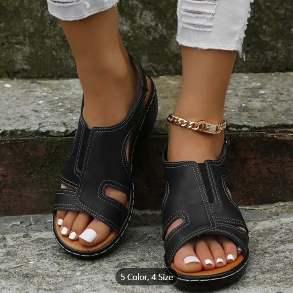 ✨NEW✨ Women's Comfy Cover Wedge Sandals - Size 7.5 - Black